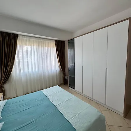 Apartment Where The Sea Sings Softly *